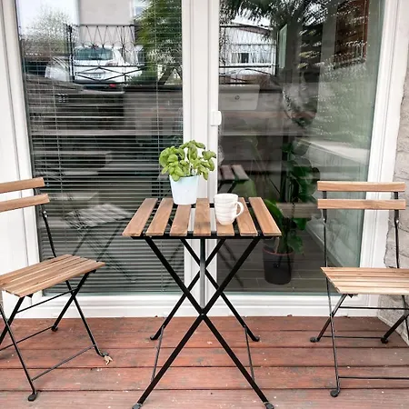 Apartamento Rustikal With Garden And Free Parking *