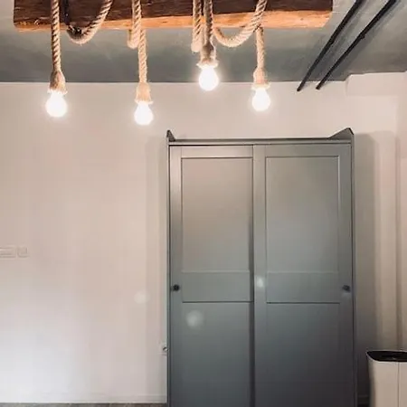 Rustikal With Garden And Free Parking *