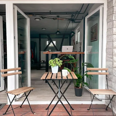 Rustikal With Garden And Free Parking * Любляна